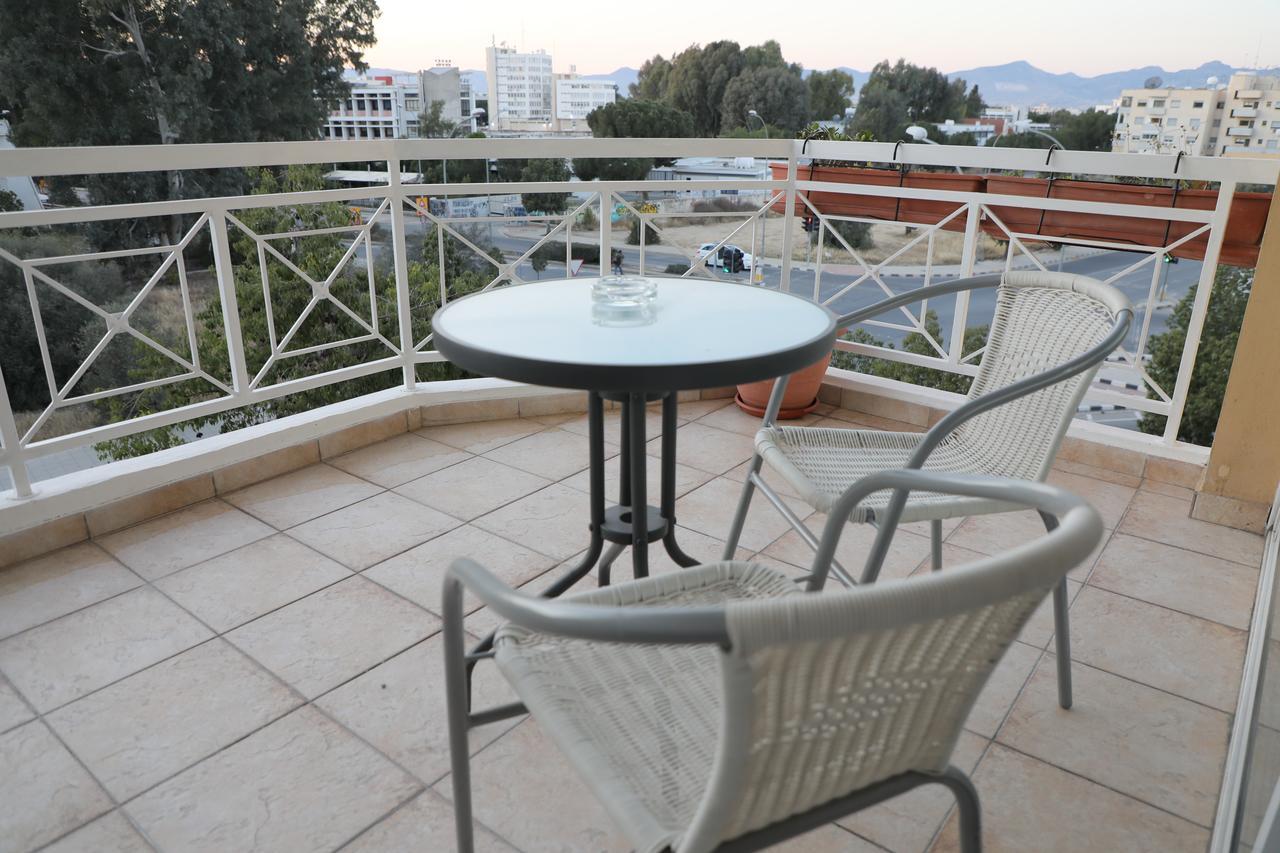 Bianco E U Apartment Nicosia Esterno foto